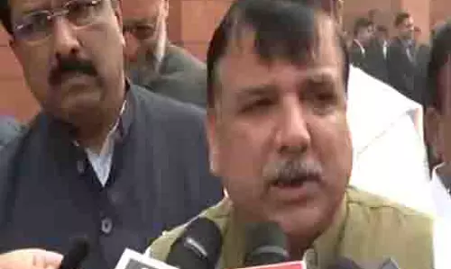 वक्फ बोर्ड JPC: विपक्षी सांसदों ने स्पीकर बिरला से मुलाकात की, आपत्ति जताई