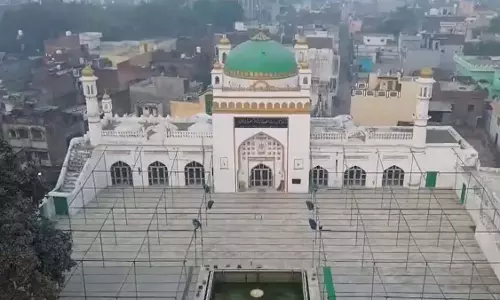 शाही जामा मस्जिद सर्वे, हिंसा में चार लोगों की मौत के बाद क्या हैं ताजा हालात? शाही जामा मस्जिद सर्वे, हिंसा में चार लोगों की मौत के बाद क्या हैं ताजा हालात?