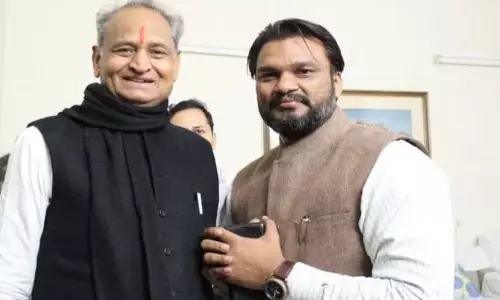 बहुचर्चित फोन टैपिंग मामले में बड़ा एक्शन, अशोक गहलोत के पूर्व OSD गिरफ्तार