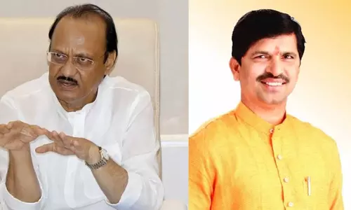 महागठबंधन में राडा? पहले अजित पवार, अब तटकरेन के बयान से माहौल गरम महागठबंधन में राडा? पहले अजित पवार, अब तटकरेन के बयान से माहौल गरम