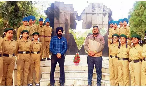 कैडेटों ने Kargil युद्ध के शहीदों को श्रद्धांजलि दी