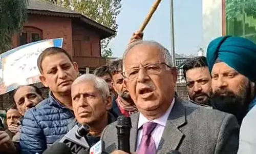 संसद के शीतकालीन सत्र के बीच JKPCC प्रमुख ने केंद्र से राज्य का दर्जा मांगा संसद के शीतकालीन सत्र के बीच JKPCC प्रमुख ने केंद्र से राज्य का दर्जा मांगा