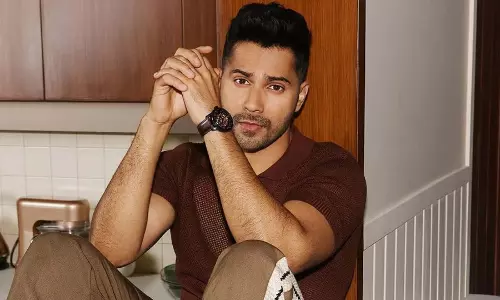 वरुण धवन ने ट्रोल होने के बाद 4 दिनों के भीतर लिंक्डइन अकाउंट डिलीट कर दिया