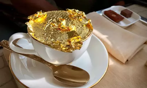 Dubai: दुनिया की ऐसी चाय व स्नैक्स, कीमत सुनकर हो जाएंगे हैरान