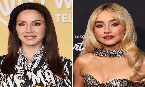 Whitney Cummings का खुलासा, सबरीना कारपेंटर को द कॉनर्स में भूमिका के लिए किया था अस्वीकार