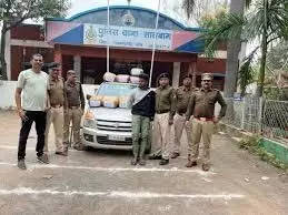 कोच्चि में पुलिस ने 41 किलो गांजा जब्त किया, दो महिलाओं समेत पांच गिरफ्तार