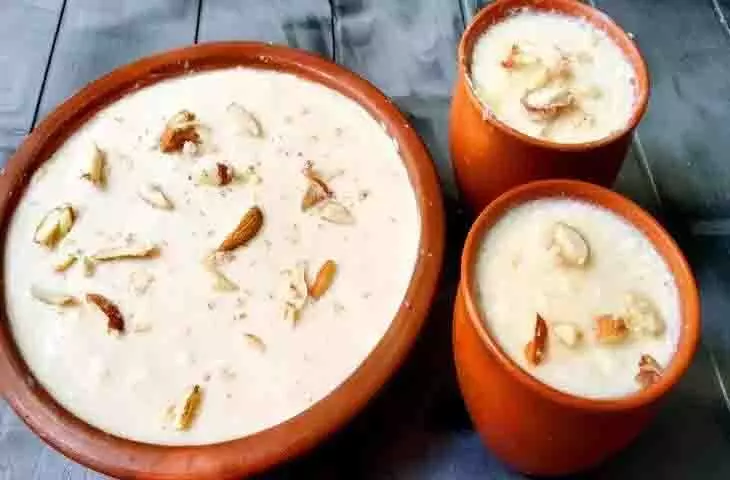 Recipe: सर्दियों में हो रहा मीठा खाने का मन तो झटपट बनाएं शरीफा रबड़ी