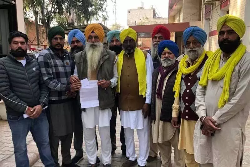 Punjab: किसान संघ ने कथित पुलिस उत्पीड़न को लेकर आंदोलन की धमकी दी