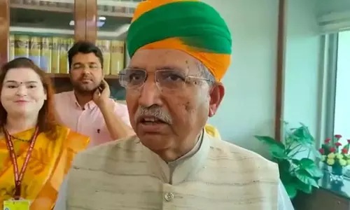 अंबेडकर जम्मू-कश्मीर को विशेष दर्जा दिए जाने के खिलाफ थे: Law Minister