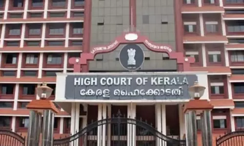 Kerala: केरल उच्च न्यायालय ने सरकारी कर्मचारियों की पदोन्नति में देरी के खिलाफ चेतावनी दी Kerala: केरल उच्च न्यायालय ने सरकारी कर्मचारियों की पदोन्नति में देरी के खिलाफ चेतावनी दी