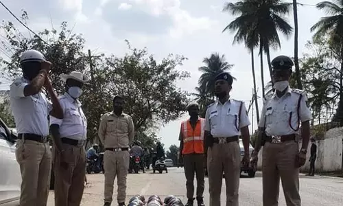 Bengaluru ट्रैफिक पुलिस ने ₹66 लाख वसूले Bengaluru ट्रैफिक पुलिस ने ₹66 लाख वसूले