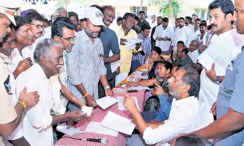 Andhra के अड्डंकी के निवासियों को CMRF से एक करोड़ रुपये की सहायता मिली