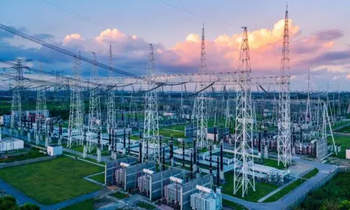 Power Grid शेयर की कीमत में -0.6% की गिरावट