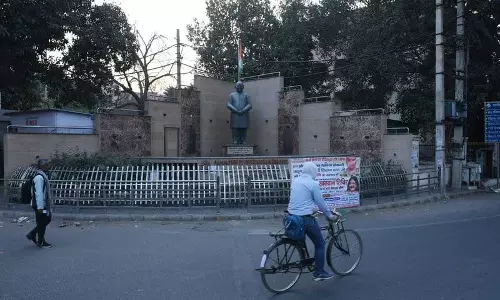 Haryana : सार्वजनिक भूमि पर लगी मूर्ति हटाने के मामले में सुप्रीम कोर्ट के आदेश Haryana : सार्वजनिक भूमि पर लगी मूर्ति हटाने के मामले में सुप्रीम कोर्ट के आदेश