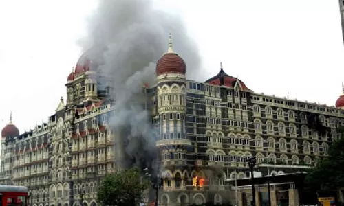 Mumbai Attack: 26/11 मुंबई हमला, 16 साल पहले 59 घंटों तक दहल गई थी आर्थिक राजधानी, पूरी कहानी Mumbai Attack: 26/11 मुंबई हमला, 16 साल पहले 59 घंटों तक दहल गई थी आर्थिक राजधानी, पूरी कहानी