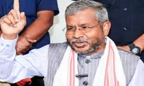 Ranchi: बांग्लादेशी घुसपैठ का मुद्दा समुदाय के अस्तित्व, पहचान और भविष्य का प्रश्न : बाबूलाल Ranchi: बांग्लादेशी घुसपैठ का मुद्दा समुदाय के अस्तित्व, पहचान और भविष्य का प्रश्न : बाबूलाल