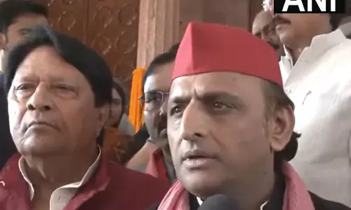 शोक के साये में जश्न कैसे मनाया जा सकता है:  Akhilesh Yadav