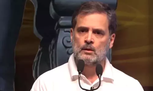 राहुल गांधी भाषण दे रहे थे तभी अचानक बंद हो गया माइक, फिर...