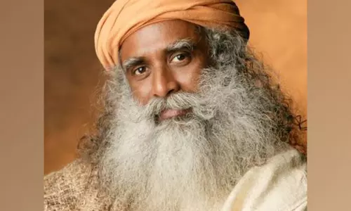 सद्गुरु ने Bangladesh में चिन्मय कृष्ण दास की गिरफ़्तारी पर चिंता व्यक्त की