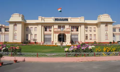 बिहार विधानसभा में शराबबंदी को लेकर पक्ष और विपक्ष आमने-सामने
