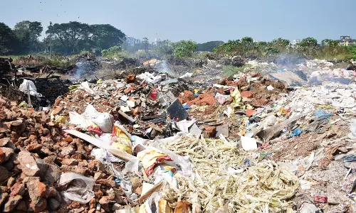 फातोर्दा में SAG के स्वामित्व वाली भूमि पर कचरे के ढेर में लगी आग