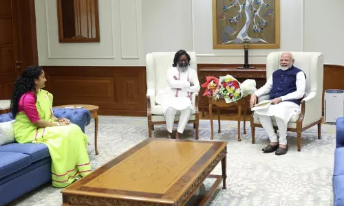 मुख्यमंत्री हेमंत सोरेन पीएम मोदी और अमित शाह से मिले