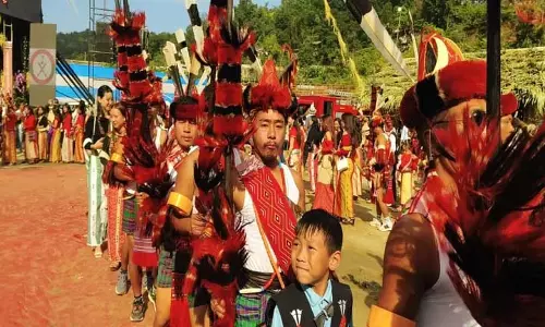 Arunachal : तिरप में चलो लोको उत्सव बड़े उत्साह के साथ मनाया गया Arunachal : तिरप में चलो लोको उत्सव बड़े उत्साह के साथ मनाया गया