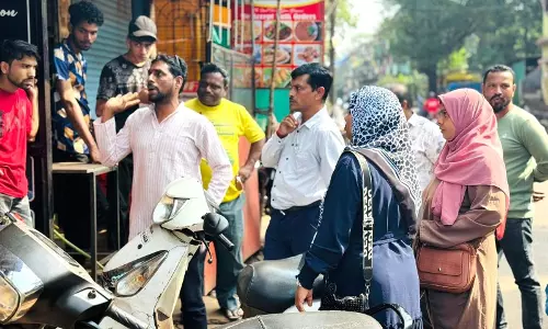 LPG विस्फोट के बाद रुमदामोल में अतिक्रमण विरोधी अभियान LPG विस्फोट के बाद रुमदामोल में अतिक्रमण विरोधी अभियान