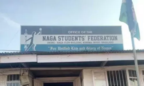 Nagaland : एनएसएफ ने कथित कदाचार के बाद प्रोफेसर की तत्काल बर्खास्तगी की मांग Nagaland : एनएसएफ ने कथित कदाचार के बाद प्रोफेसर की तत्काल बर्खास्तगी की मांग