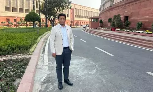 Sikkim के सांसद सुब्बा ने संसद में राज्य के मुद्दों को उठाने की प्रतिबद्धता दोहराई Sikkim के सांसद सुब्बा ने संसद में राज्य के मुद्दों को उठाने की प्रतिबद्धता दोहराई