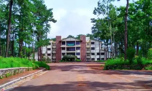 Meghalaya : कथित कुप्रबंधन की जांच के लिए दो सदस्यीय जांच Meghalaya : कथित कुप्रबंधन की जांच के लिए दो सदस्यीय जांच