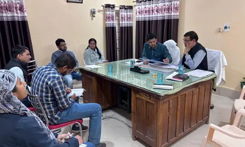 Churu एसडीएम बिजेन्द्र सिंह ने पेयजल व्यवस्थाओं की समीक्षा कर पीएचईडी अधिकारियों को दिए निर्देश
