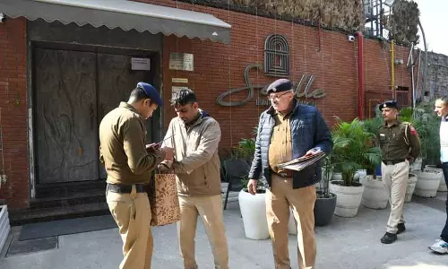 Chandigarh सेक्टर 26 में बादशाह के रेस्टोरेंट के बाहर विस्फोट