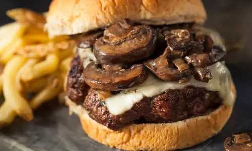 Mushroom Burger, बच्चों के दिन को बनाएं स्पेशल