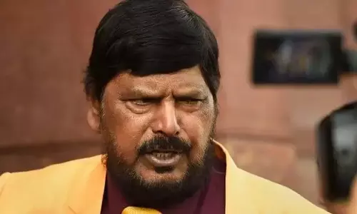 Athawale ने कहा, एकनाथ शिंदे नाखुश हैं लेकिन अब समय आ गया है कि...