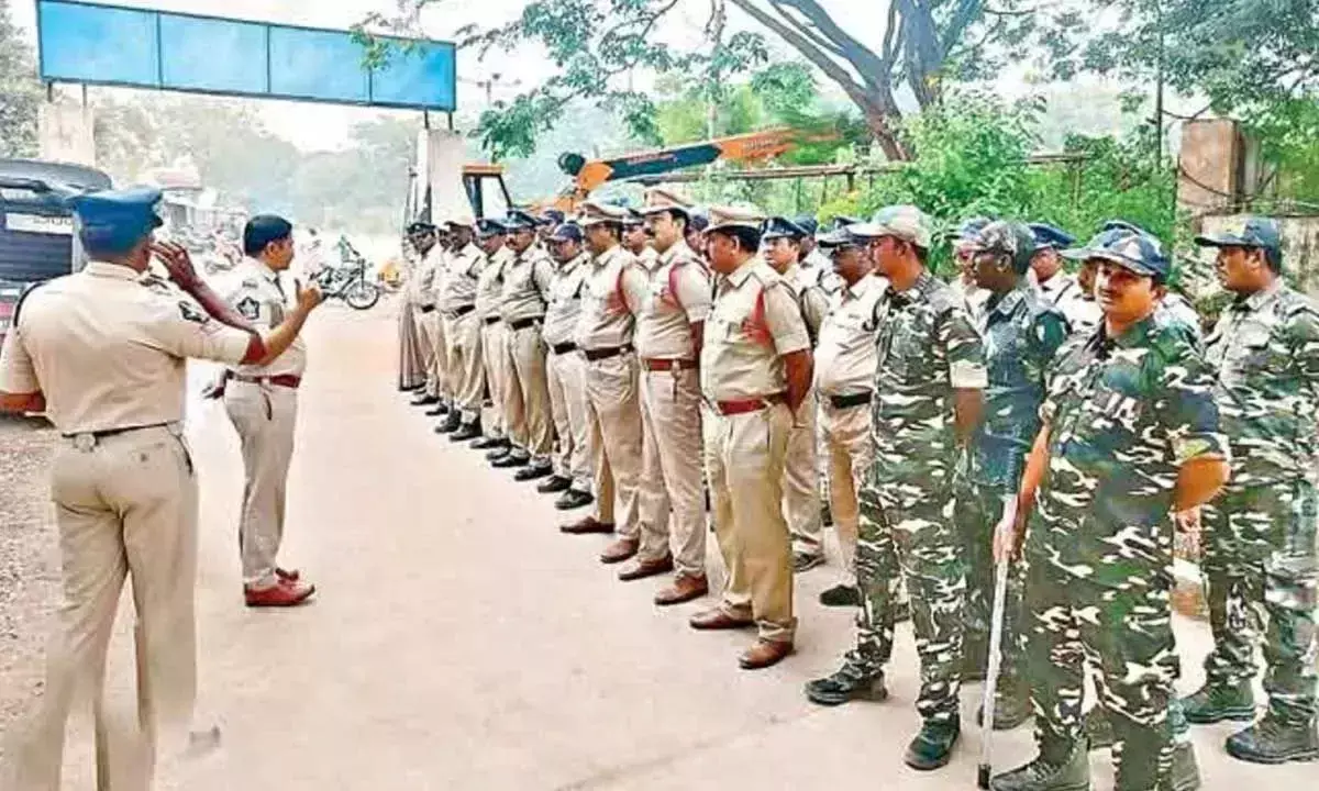 Andhra Pradesh: फ्लाई ऐश परिवहन विवाद को लेकर जम्मालमाडुगु में तनाव व्याप्त है