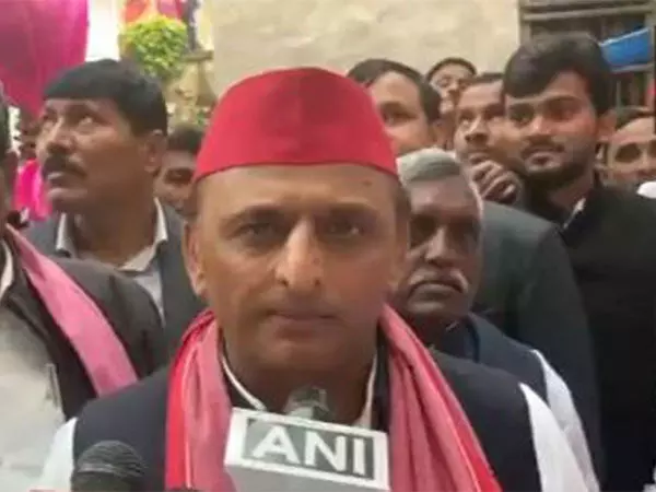 संभल हिंसा पर अखिलेश यादव बोले- सर्वे के दौरान नारे लगाने वाले BJP समर्थकों की तस्वीरें जारी करें