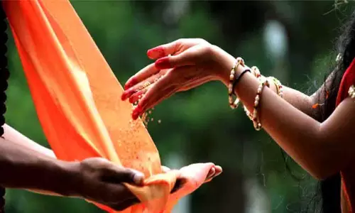 Margashirsha Amavasya: इस शुभ मुहूर्त में करें स्नान और दान, मिलेगी पापों से मुक्ति Margashirsha Amavasya: इस शुभ मुहूर्त में करें स्नान और दान, मिलेगी पापों से मुक्ति