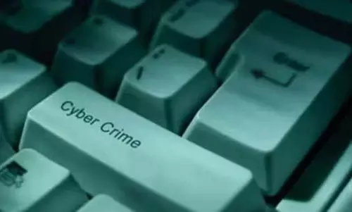 CA :ऑनलाइन शेयर ट्रेडिंग घोटाले में 22 लाख रुपये की ठगी CA :ऑनलाइन शेयर ट्रेडिंग घोटाले में 22 लाख रुपये की ठगी
