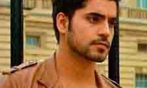 Gautam Gulati Birthday: जन्मदिन के मौके पर जानिए अब कहां हैं गौतम गुलाटी Gautam Gulati Birthday: जन्मदिन के मौके पर जानिए अब कहां हैं गौतम गुलाटी