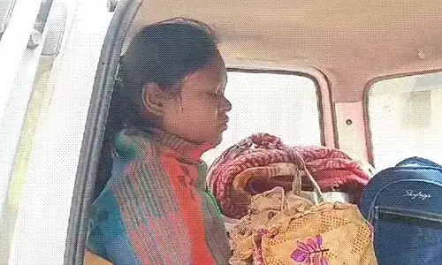 ऑक्सीजन सिलेंडर बिना केस लेने पहुंची महतारी एक्सप्रेस, नवजात की मौत