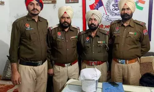 Ludhiana: ढंडारी रेलवे स्टेशन पर मिलीं 3 पिस्तौलें Ludhiana: ढंडारी रेलवे स्टेशन पर मिलीं 3 पिस्तौलें