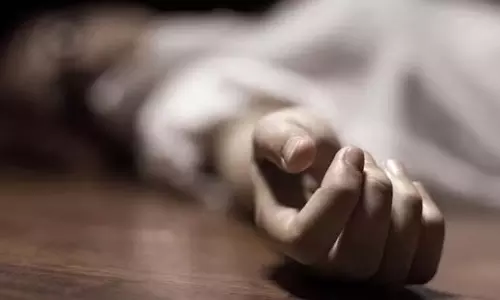Bengaluru के होटल में एक व्यक्ति ने अपनी प्रेमिका की हत्या की Bengaluru के होटल में एक व्यक्ति ने अपनी प्रेमिका की हत्या की