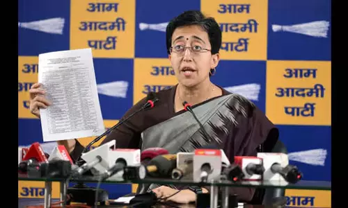 Atishi:चुनाव से पहले मतदाता सूची में हेराफेरी कर रहा है केंद्र
