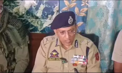 जम्मू क्षेत्र में आतंकी नेटवर्क पर बड़े पैमाने पर कार्रवाई: ADGP Anand Jain जम्मू क्षेत्र में आतंकी नेटवर्क पर बड़े पैमाने पर कार्रवाई: ADGP Anand Jain