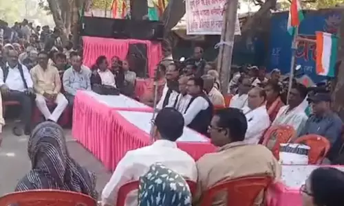SECL कर्मचारियों ने कंपनी के खिलाफ खोला मोर्चा