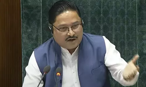 संसद का शीतकालीन सत्र: लोकसभा 28 November तक स्थगित संसद का शीतकालीन सत्र: लोकसभा 28 November तक स्थगित