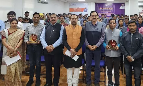 सड्डू आईटीआई में संविधान दिवस पर प्रस्तावना का हुआ वाचन