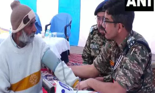 CRPF की 137 बटालियन ने जम्मू-कश्मीर के उधमपुर में मुफ्त चिकित्सा शिविर का आयोजन किया
