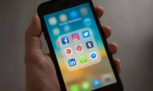 Social Media कानून: दुनिया ने कैसे मानदंडों को कड़ा किया
